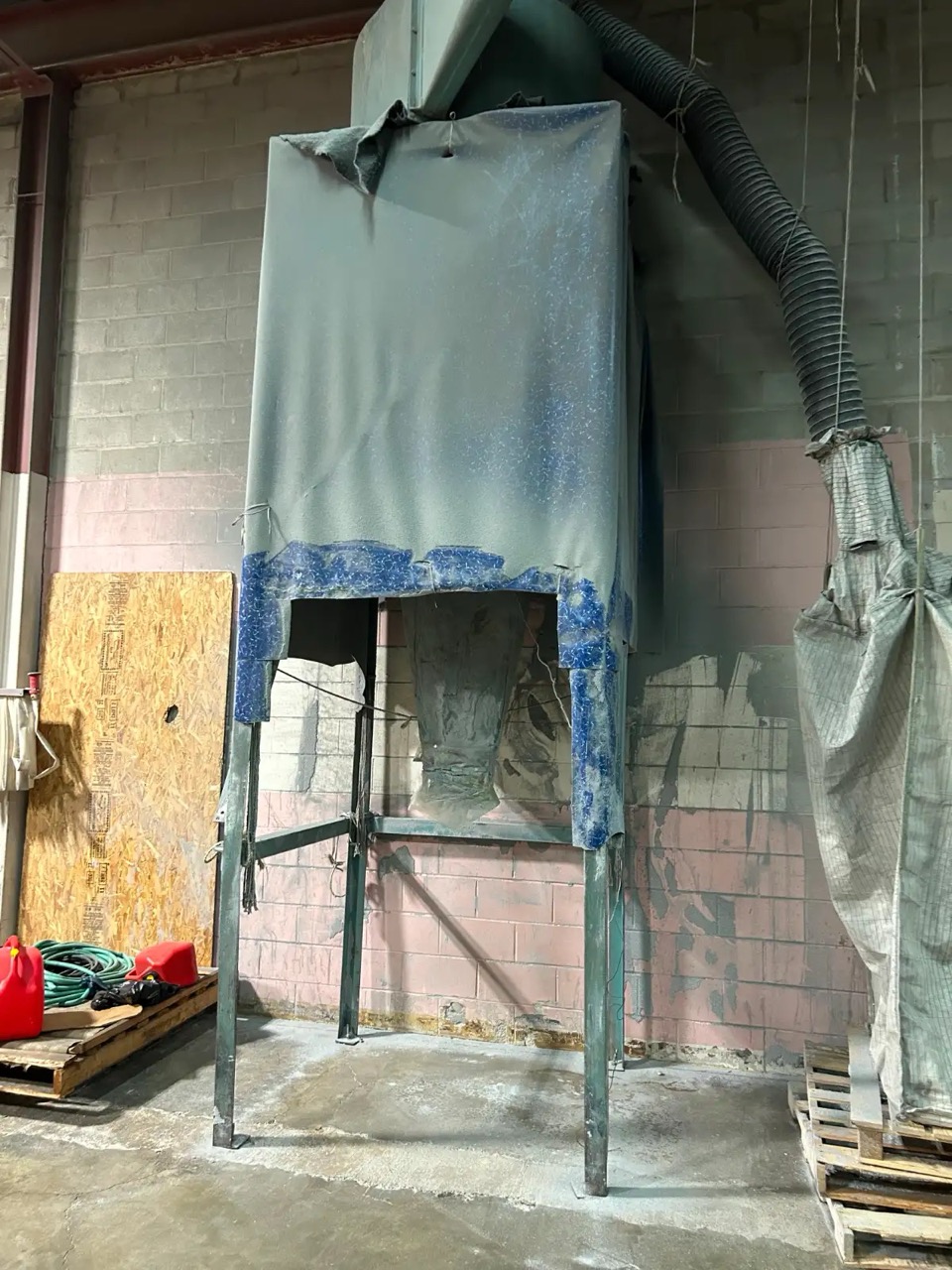 Cumberland Model 43 Granulator - 200 HP, 43" Cutting Width - Image 6