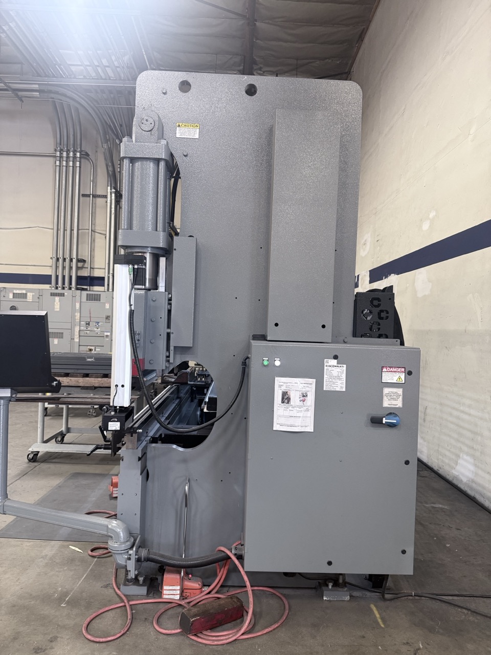 135 Ton x 12' Cincinnati 135PF+10 PROFORM+ CNC Press Brake, 2021 - Image 4