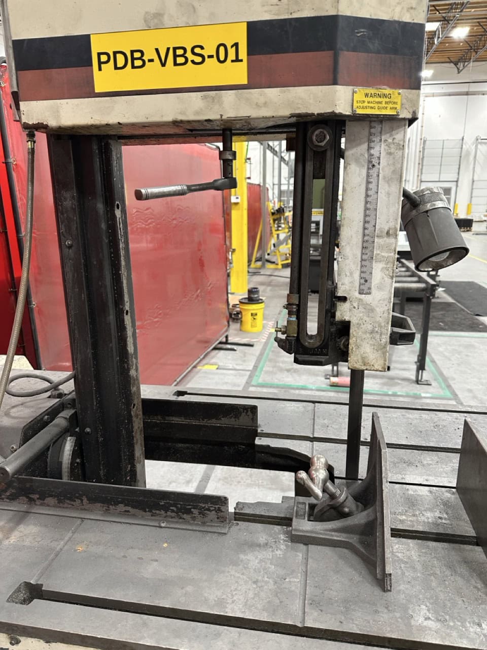 18" X 22" Marvel Series 8 Mark II Vertical Tilt-Frame Band Saw - Image 7
