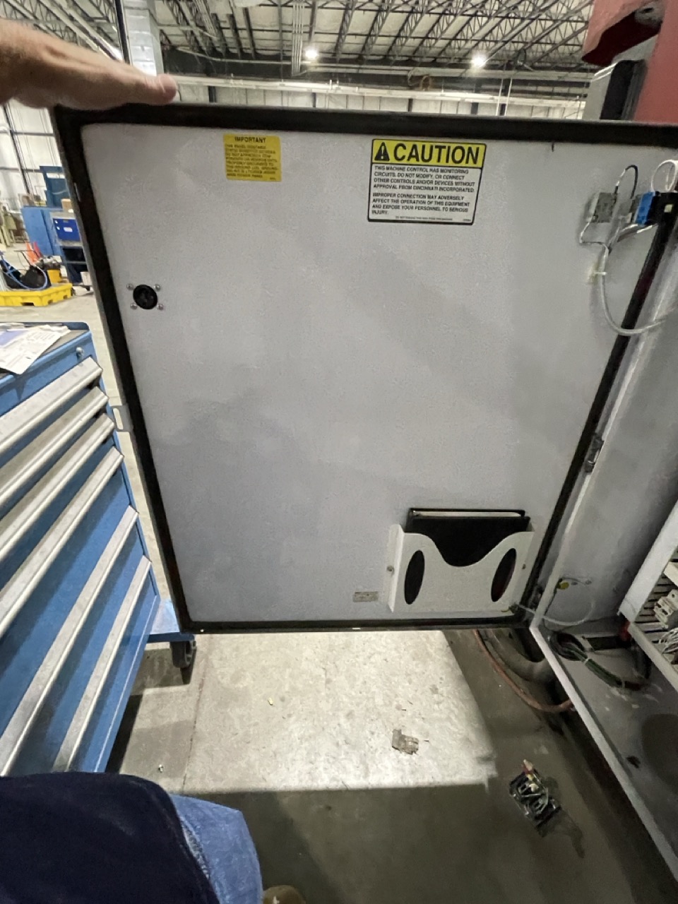 90 Ton x 10' CINCINNATI 90BX 10 CNC PRESS BRAKE, 2015 - X axis with Wilson tooling - Image 21