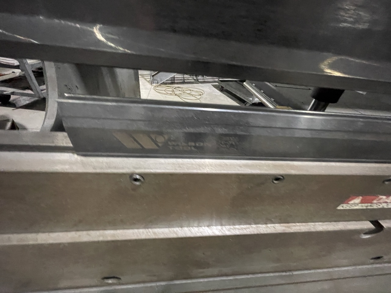 90 Ton x 10' CINCINNATI 90BX 10 CNC PRESS BRAKE, 2015 - X axis with Wilson tooling - Image 12