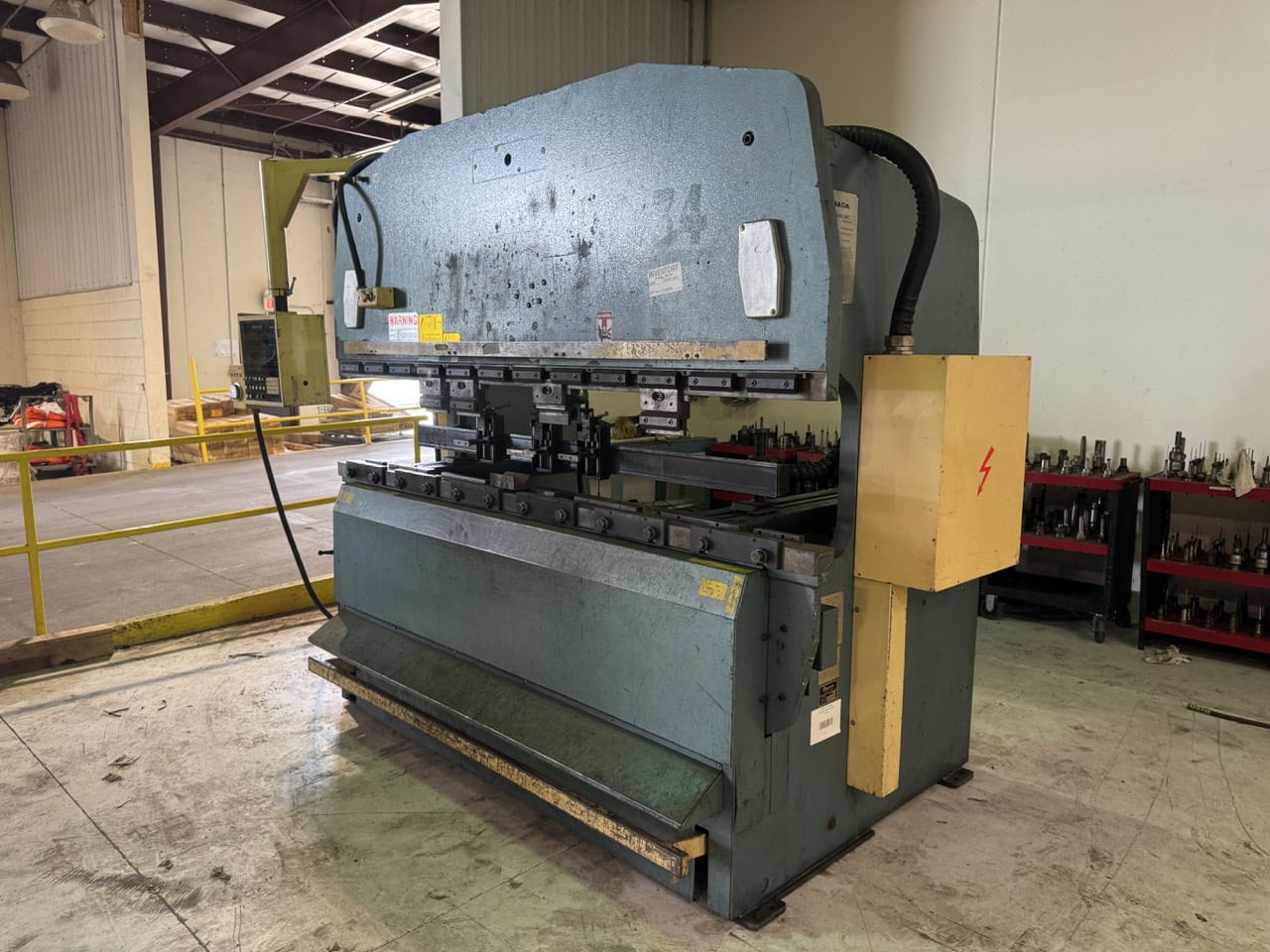 100 Ton x 8′ Amada RG-100S CNC Press Brake, 1987 – NC9-EX Control - Image 4
