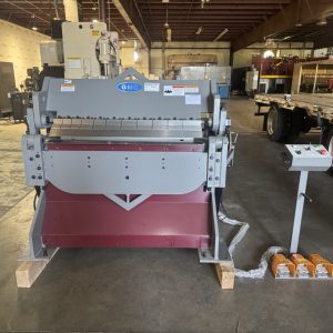 GMC Machinery HBB-0410 4' x 10-Gauge Heavy Duty Hydraulic Box & Pan Finger Brake, 2025