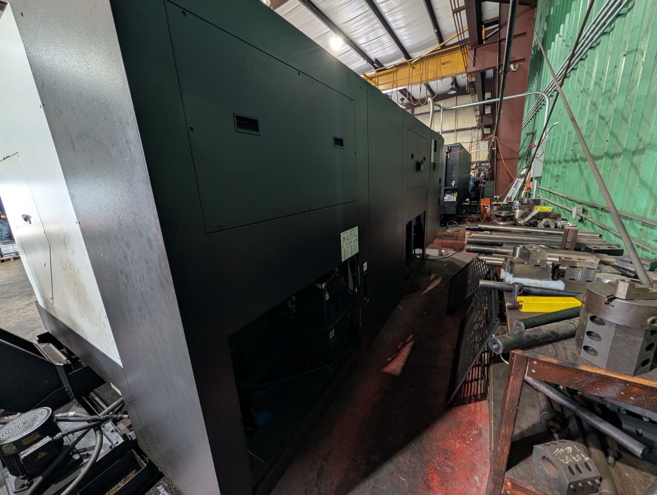 Hyundai Wia L400LC CNC Lathe, 2018 - Box Ways, Tailstock, Chip Conveyor - Image 16