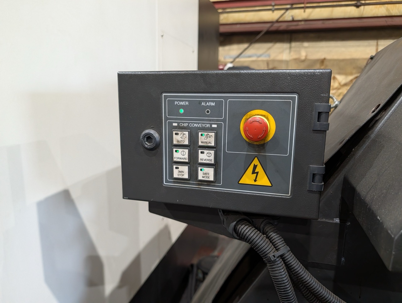 Hyundai Wia L300LMC CNC Lathe, 2018 - Live Tooling, Box Ways, Tailstock, C-Axis, Chip Conveyor - Image 15