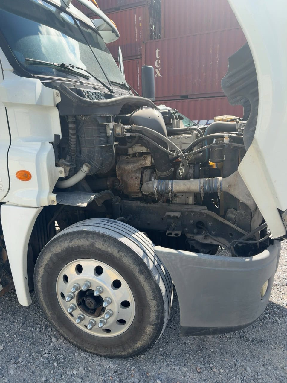 Freightliner Cascadia Day Cab Truck, 2012 - Image 37