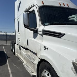 Freightliner Cascadia 126 Sleeper Truck, 2020 – DD15, Automatic