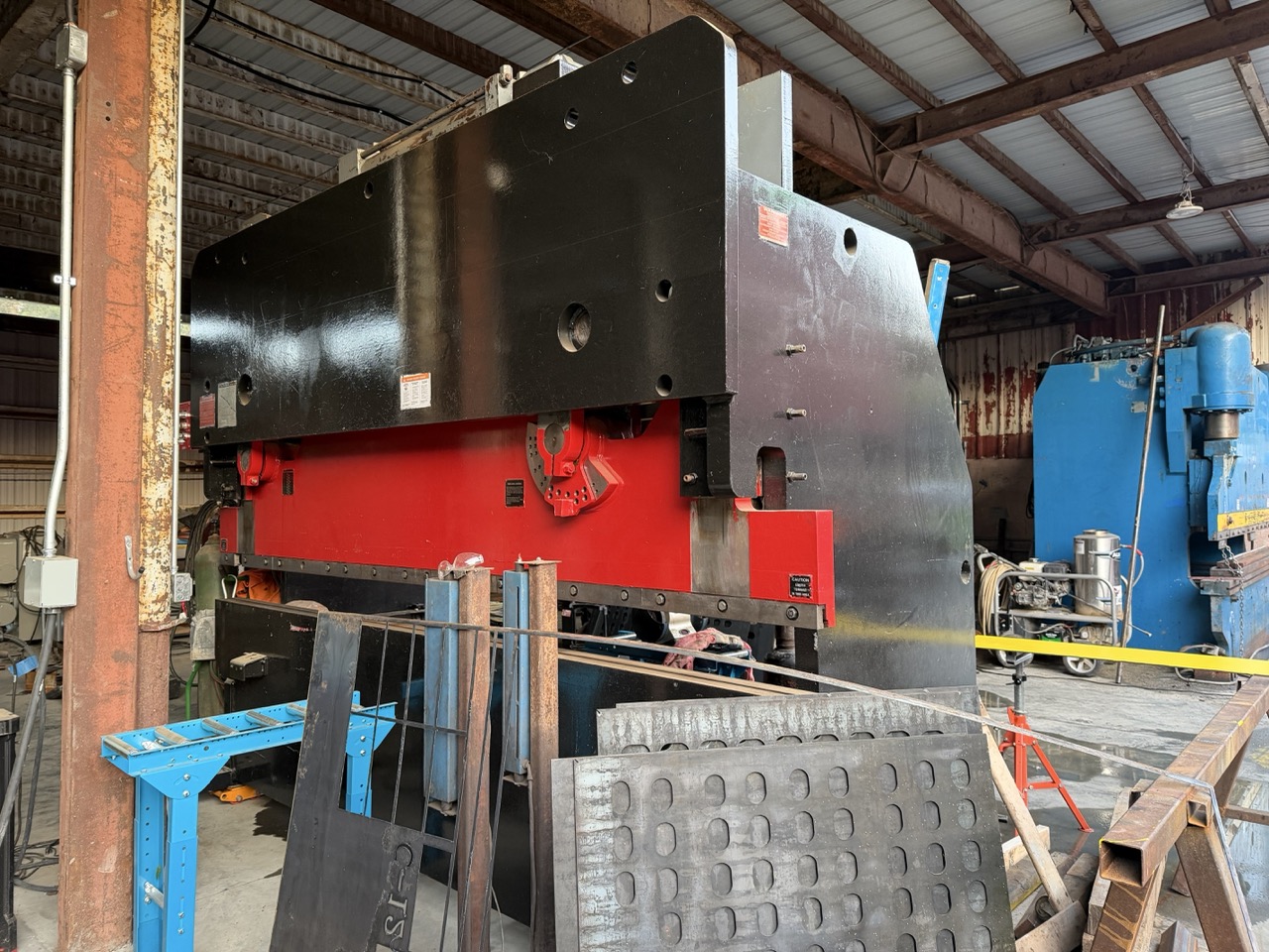 200 Ton x 12' 200-12H HTC Hydraulic Press Brake, 1980