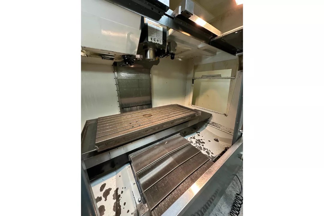 HAAS VF-3SS YT CNC Vertical Machining Center, 2010 - Image 10