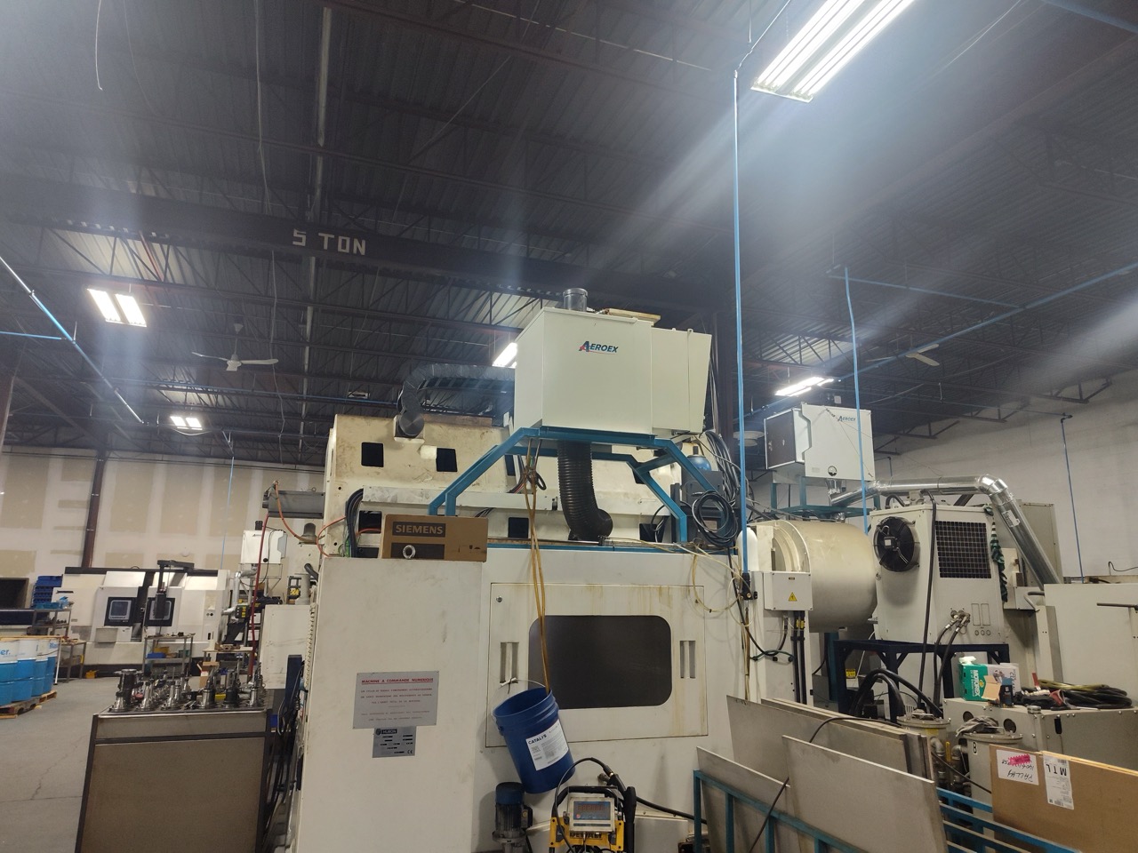 Huron NX40 Double Column Bridge Gantry Machining Center, 2013 - J30 High Pressure Through Spindle Coolant System, Chip Conveyor, Tooling, Siemens Sinumerik Control - Image 6
