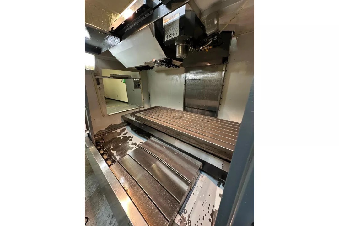 HAAS VF-3SS YT CNC Vertical Machining Center, 2010 - Image 11