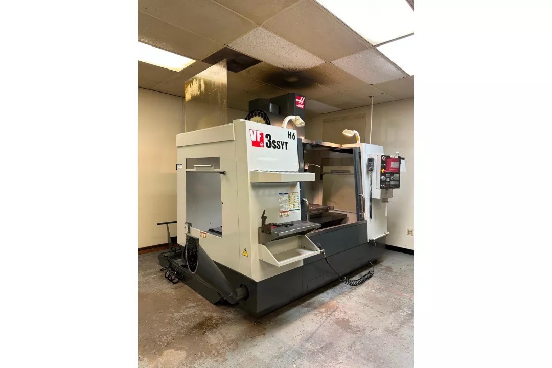 HAAS VF-3SS YT CNC Vertical Machining Center, 2010 - Image 2