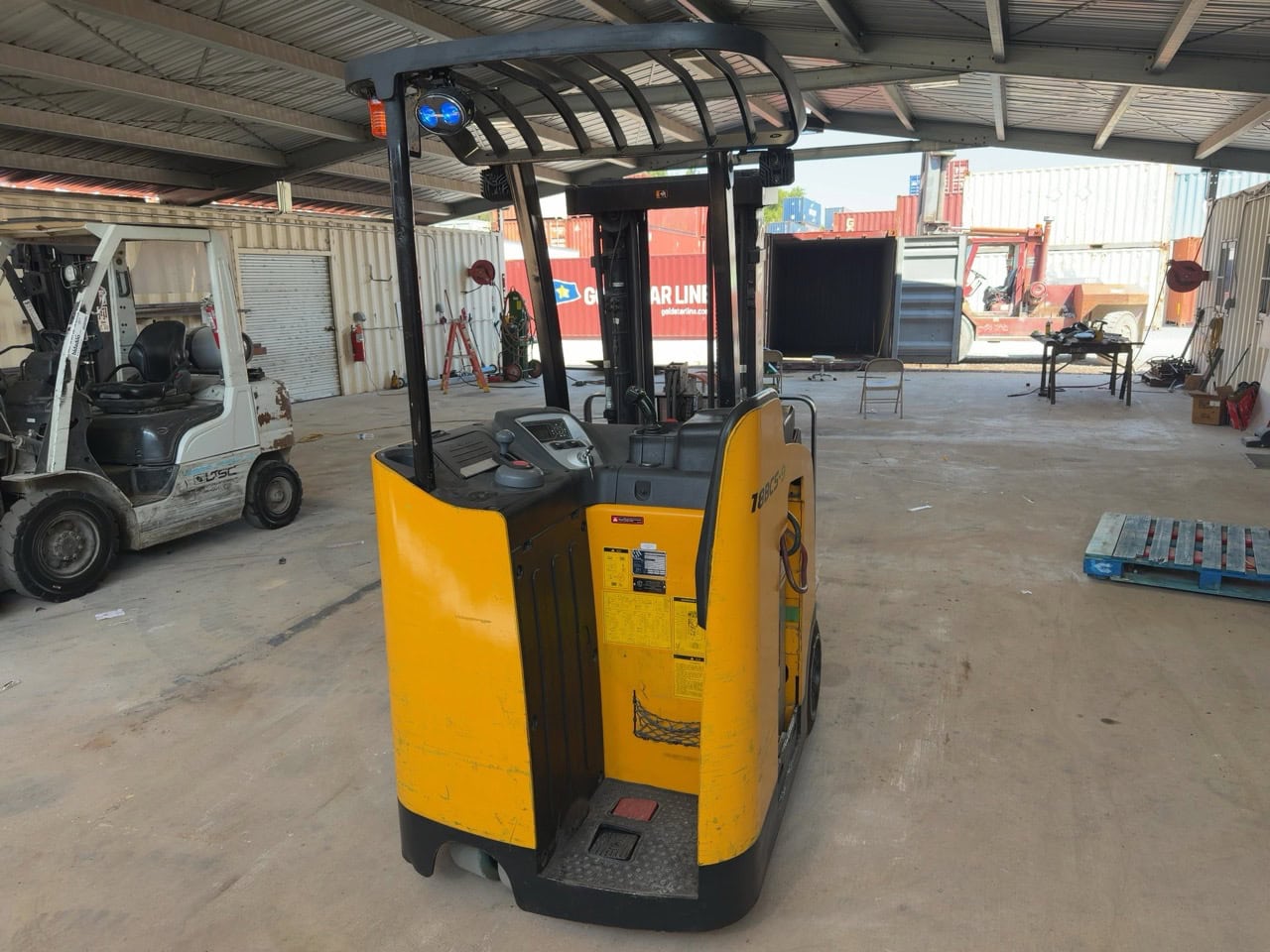 Hyundai 18BCS-9 Forklift, 2015 - Image 2