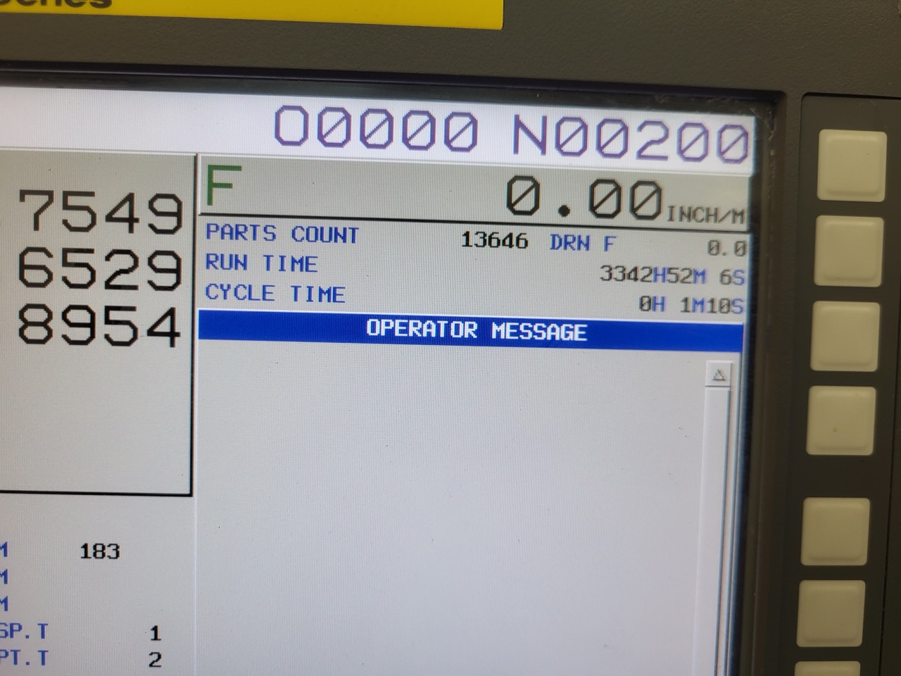 Hyundai WIA KF5600 VMC, 2018 - Fanuc, High Pressure Coolant, Chiller, Conveyor, Low Hours - Image 19
