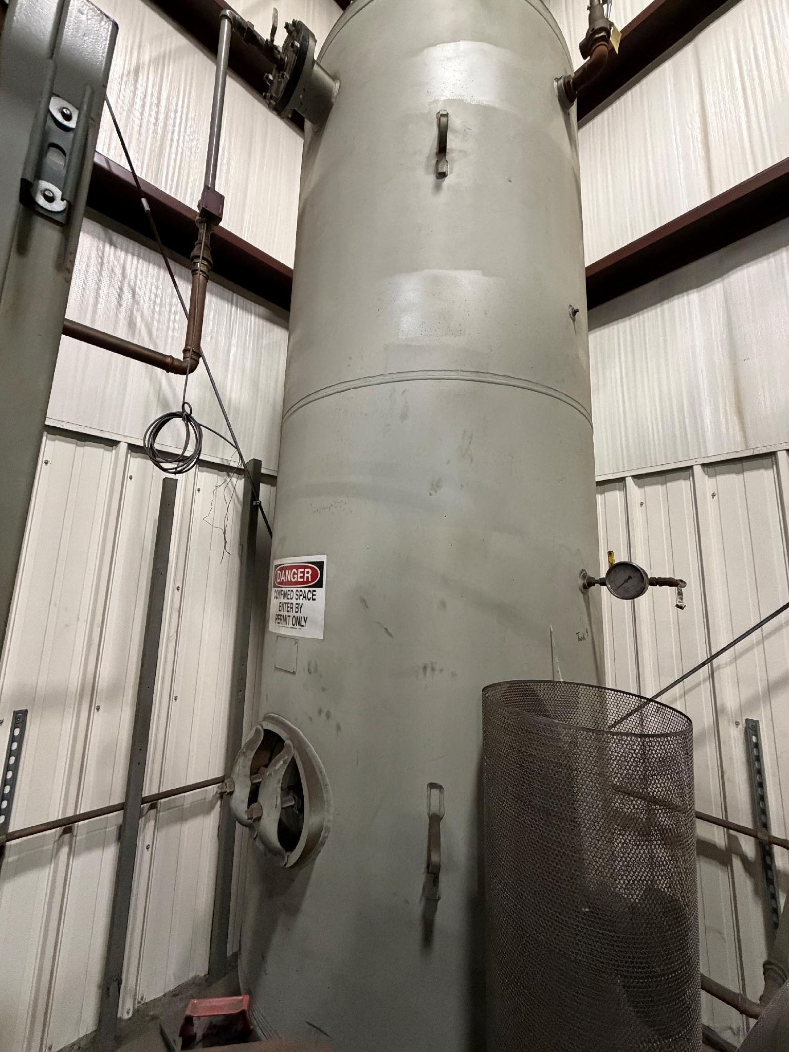 South-Tek Systems N2-GEN 420S-1T3 PSA Nitrogen Generator, 2018 - 40 HP Sauer High-Pressure Air Compressor, ASME-Code Nitrogen/Air Storage Vessels - Image 4