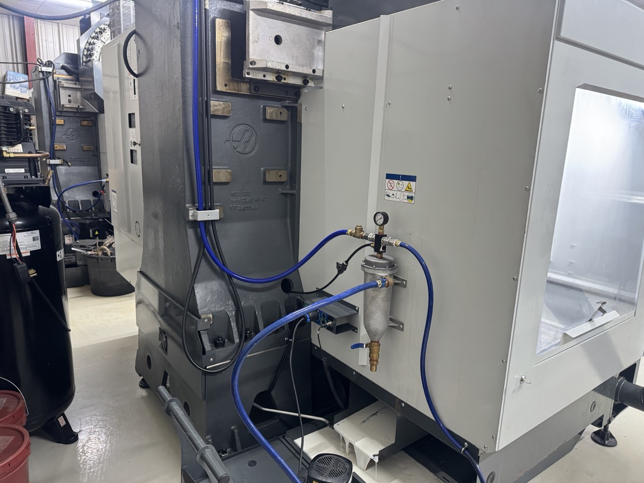 Haas VF-4 VMC, 2024 - 4th Axis Ready, Rigid Tap, High Speed Machining, Chip Auger - Image 8