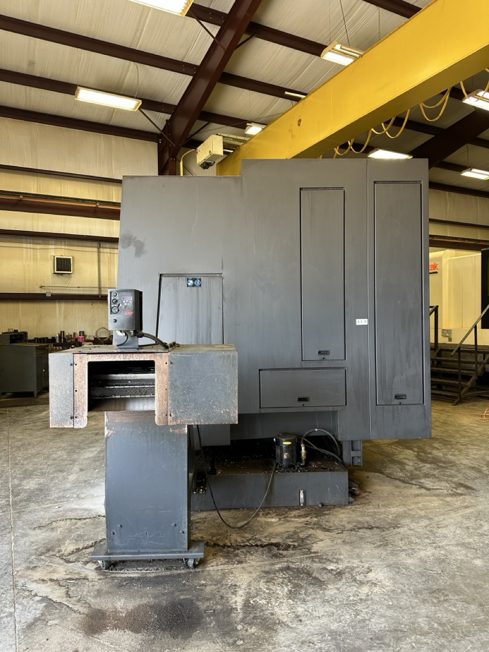 Hwacheon Hi-Tech 850L CNC Lathe, 2013 - 32" Chuck, Tailstock, Chip Conveyor, Tool Presetter - Image 5