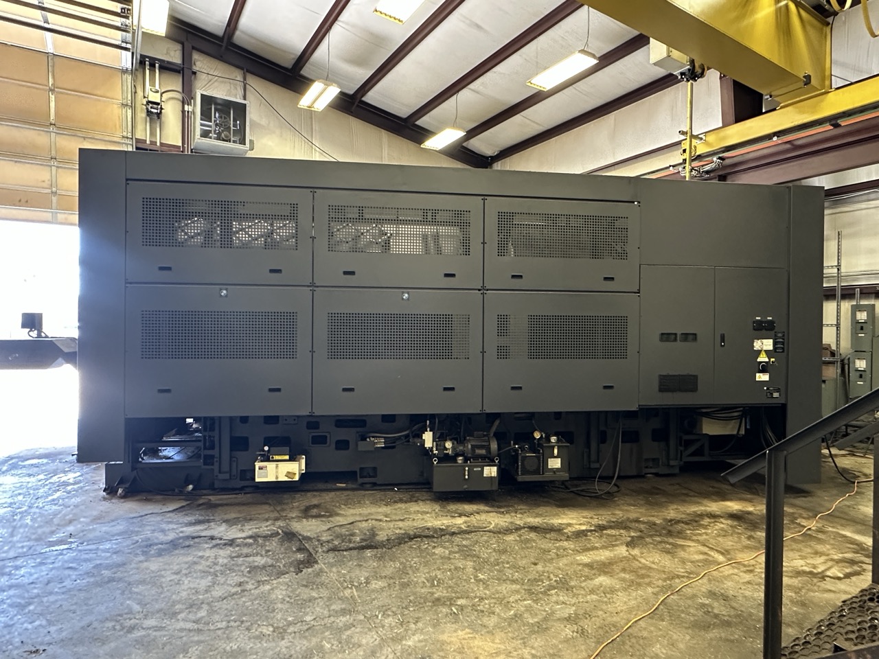 Hwacheon Hi-Tech 850L CNC Lathe, 2013 - 32" Chuck, Tailstock, Chip Conveyor, Tool Presetter - Image 7