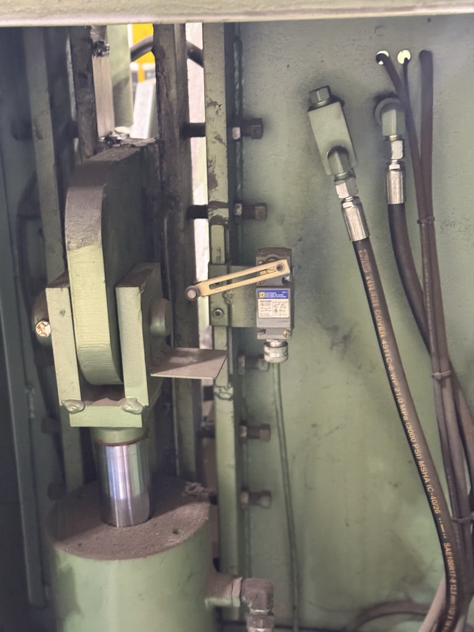 1/4" x 12' Betenbender 12-1/4 Hydraulic Power Shear, 2007 - Adjustable Blade Gap, Powered Back Gauge - Image 11