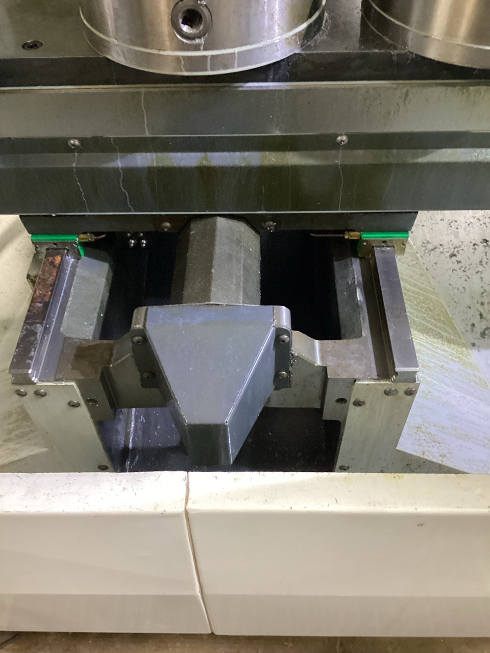 Haas, TM-1P Tool Room Mill, 2020 - Flood Coolant, Tooling Included, 2030 Cut Hours - Image 8