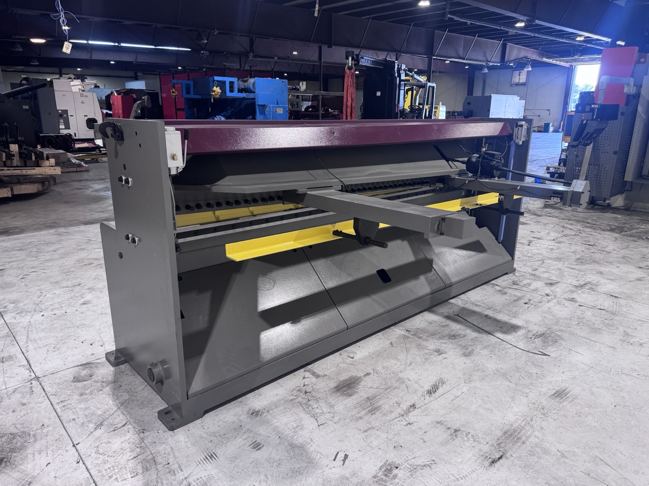 GMC Machinery HS-1010E 10' x 10-Gauge Heavy Duty Hydraulic Metal Shear, 2025 - w/ 36" Power Back Gauge - Image 5