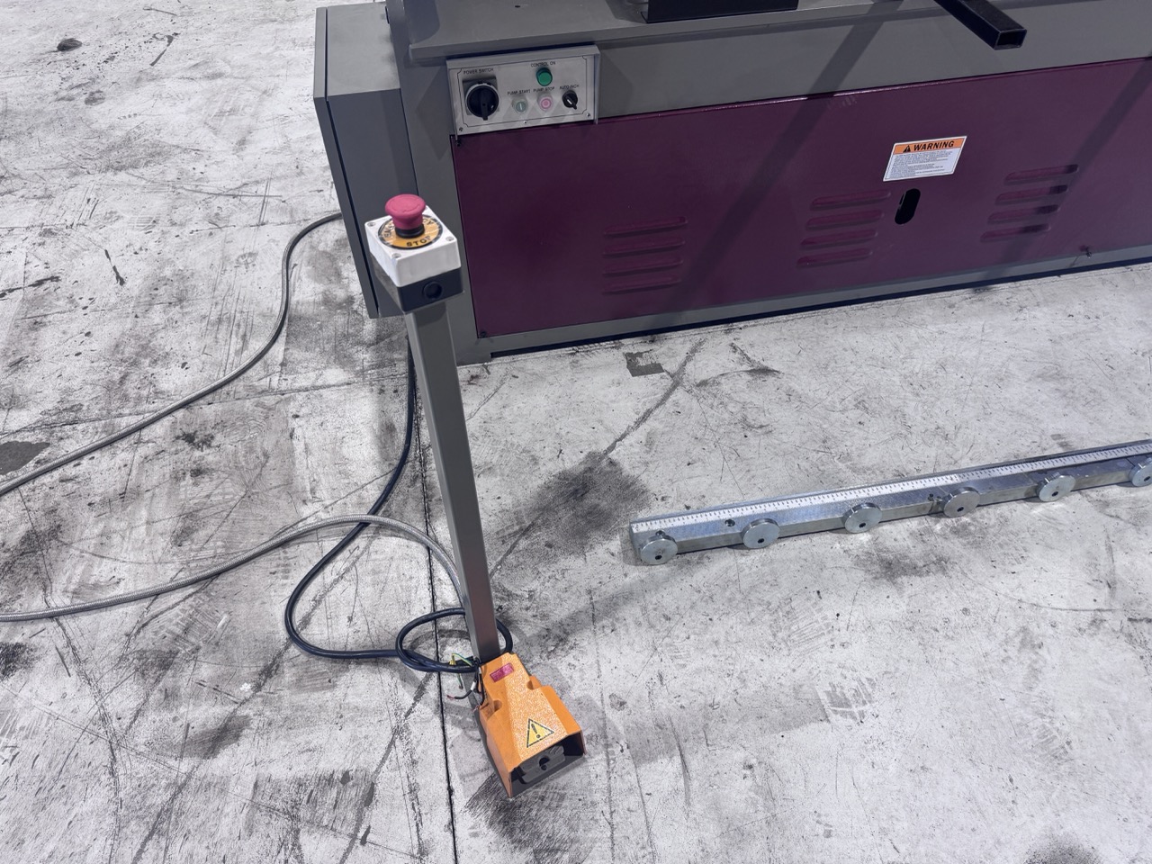 GMC Machinery HS-1010E 10' x 10-Gauge Heavy Duty Hydraulic Metal Shear, 2025 - w/ 36" Power Back Gauge - Image 12