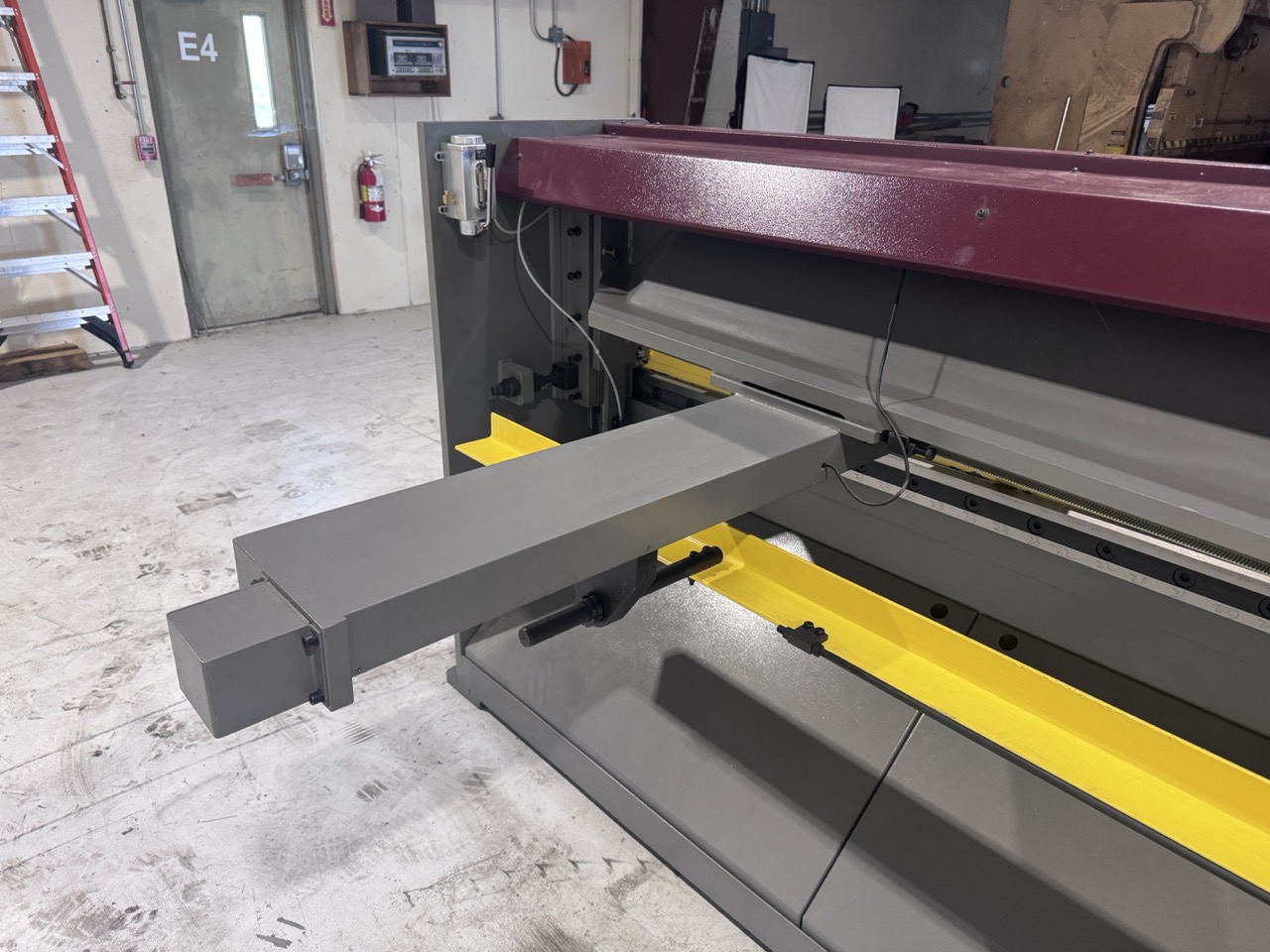 GMC Machinery HS-1010E 10' x 10-Gauge Heavy Duty Hydraulic Metal Shear, 2025 - w/ 36" Power Back Gauge - Image 18