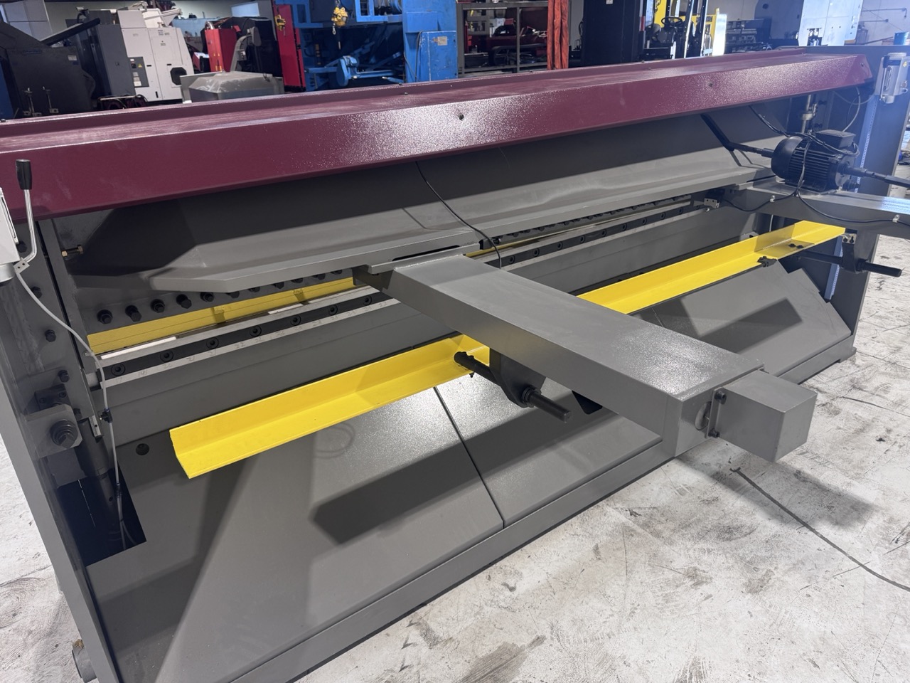 GMC Machinery HS-1010E 10' x 10-Gauge Heavy Duty Hydraulic Metal Shear, 2025 - w/ 36" Power Back Gauge - Image 19