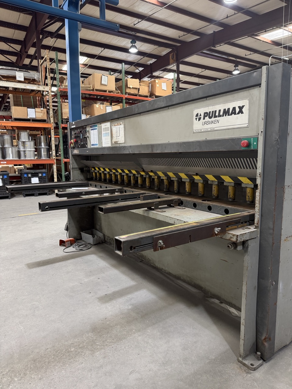 10′ x 1/4″ Pullmax E-230 Hydraulic Shear, 1985 - Videos Available - Image 7