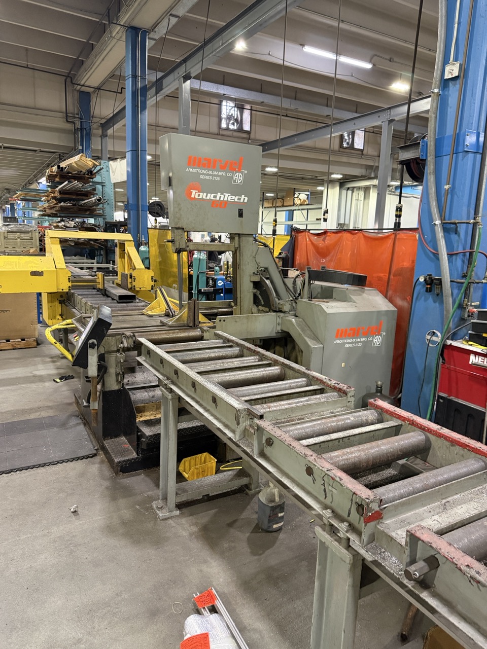 25" x 20" Marvel E2125TS TouchTech 60 Automatic Horizontal Bandsaw, 2001 - Image 9