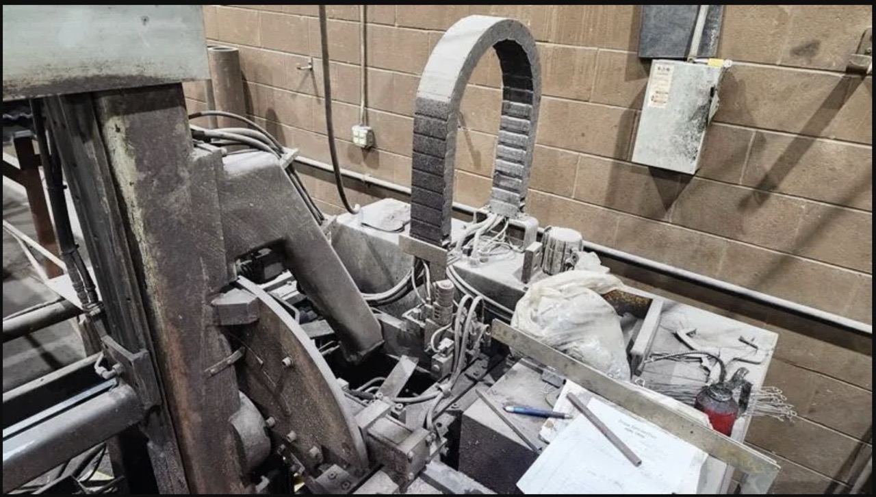 Marvel 2150A-PC2 Tilt Frame Band Saw, 2008 - Image 10
