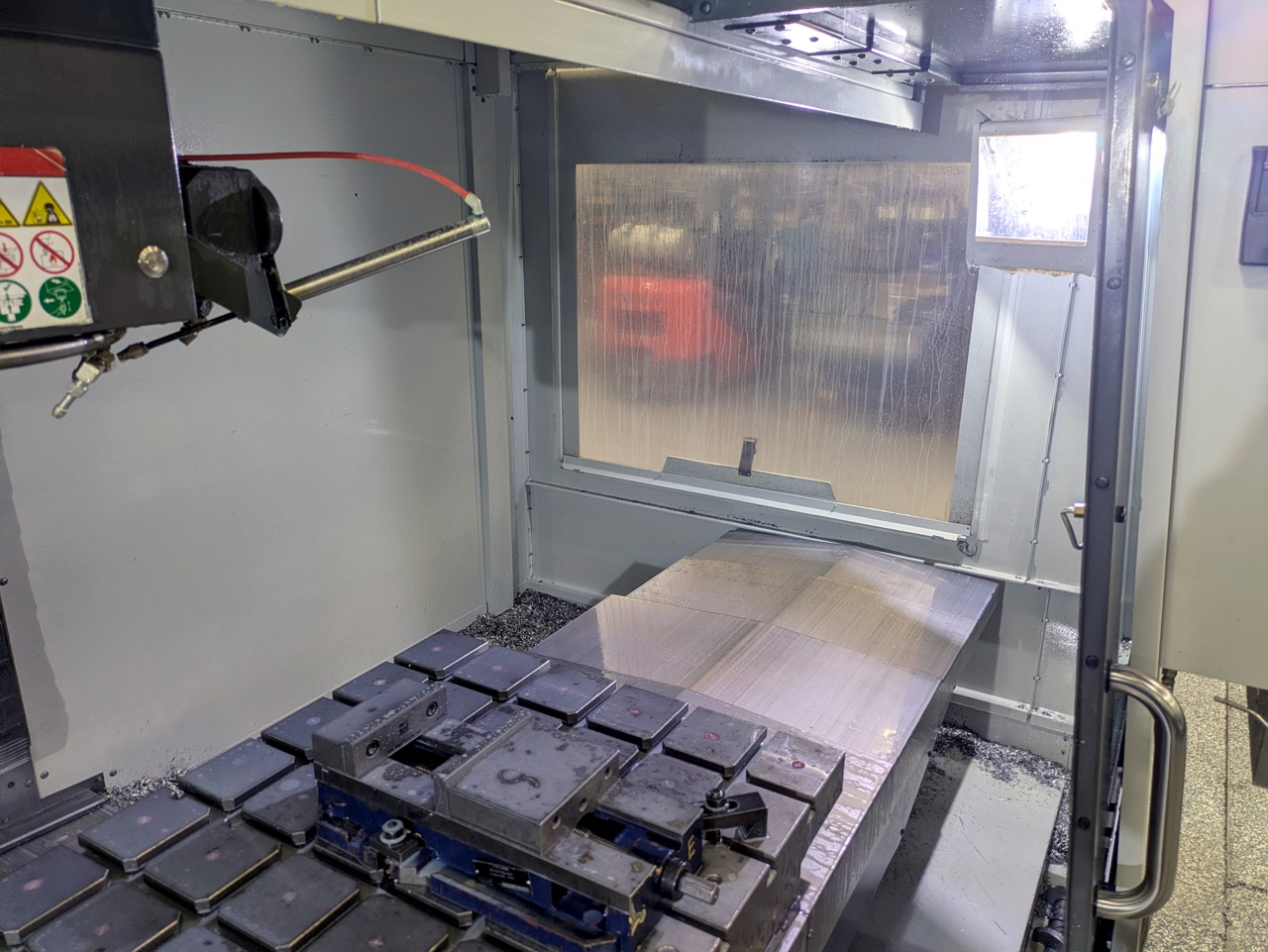 Haas VM-6 VMC, 2018 - 12K Spindle, Rigid Tapping, High Speed Machining - Image 4