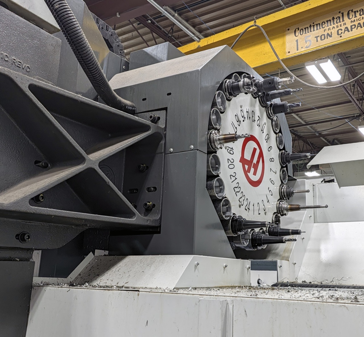 Haas VM-6 VMC, 2018 - 12K Spindle, Rigid Tapping, High Speed Machining - Image 6