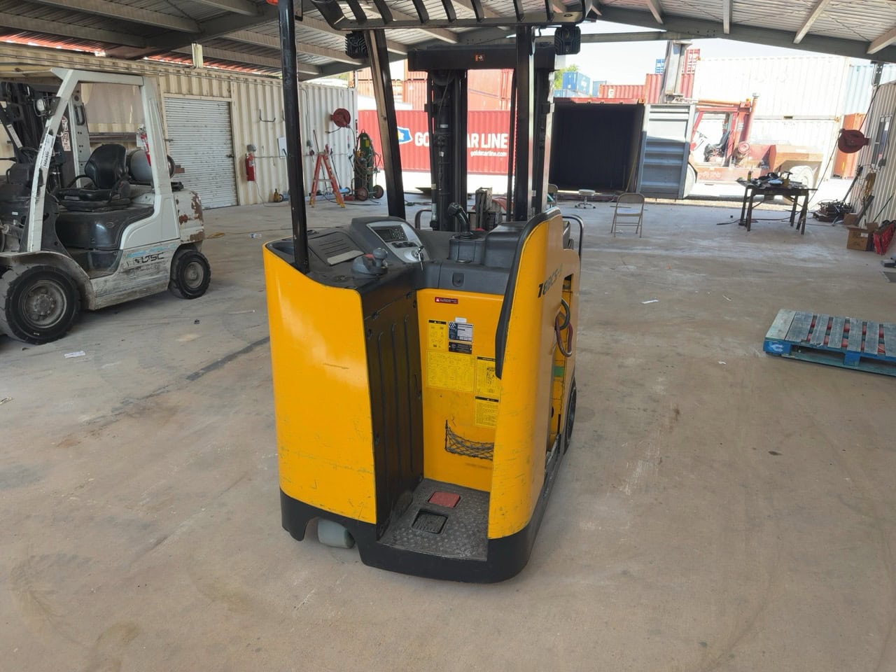 Hyundai 18BCS-9 Forklift, 2015 - Image 10