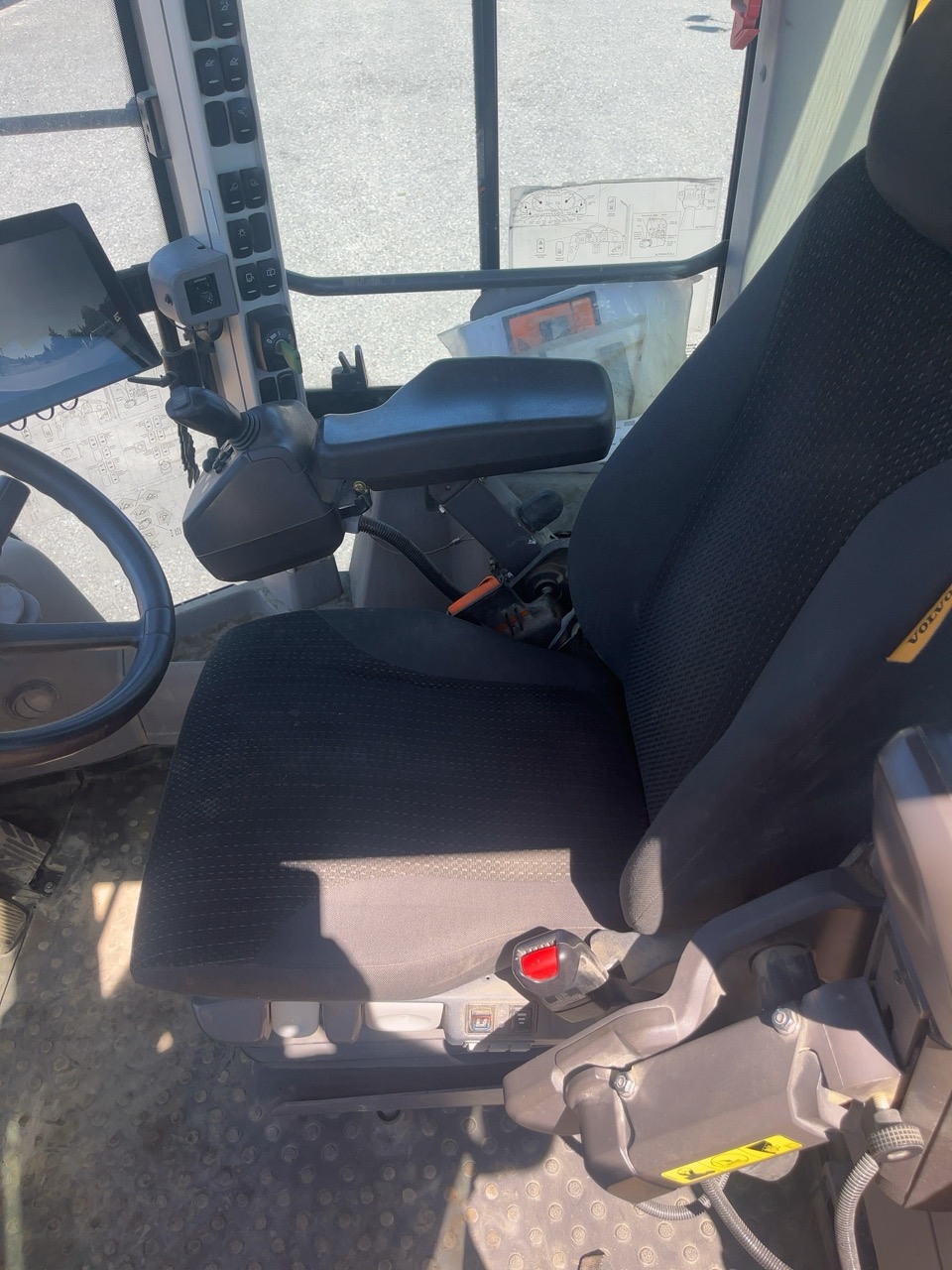 Volvo L150H Wheel Loader, 2023 - Image 18