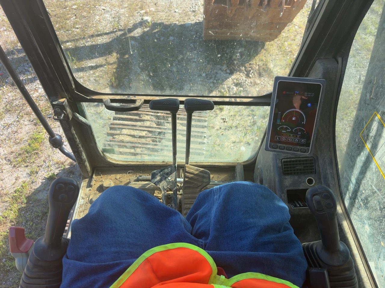 SANY 225C Crawler Excavator, 2021 - Image 23