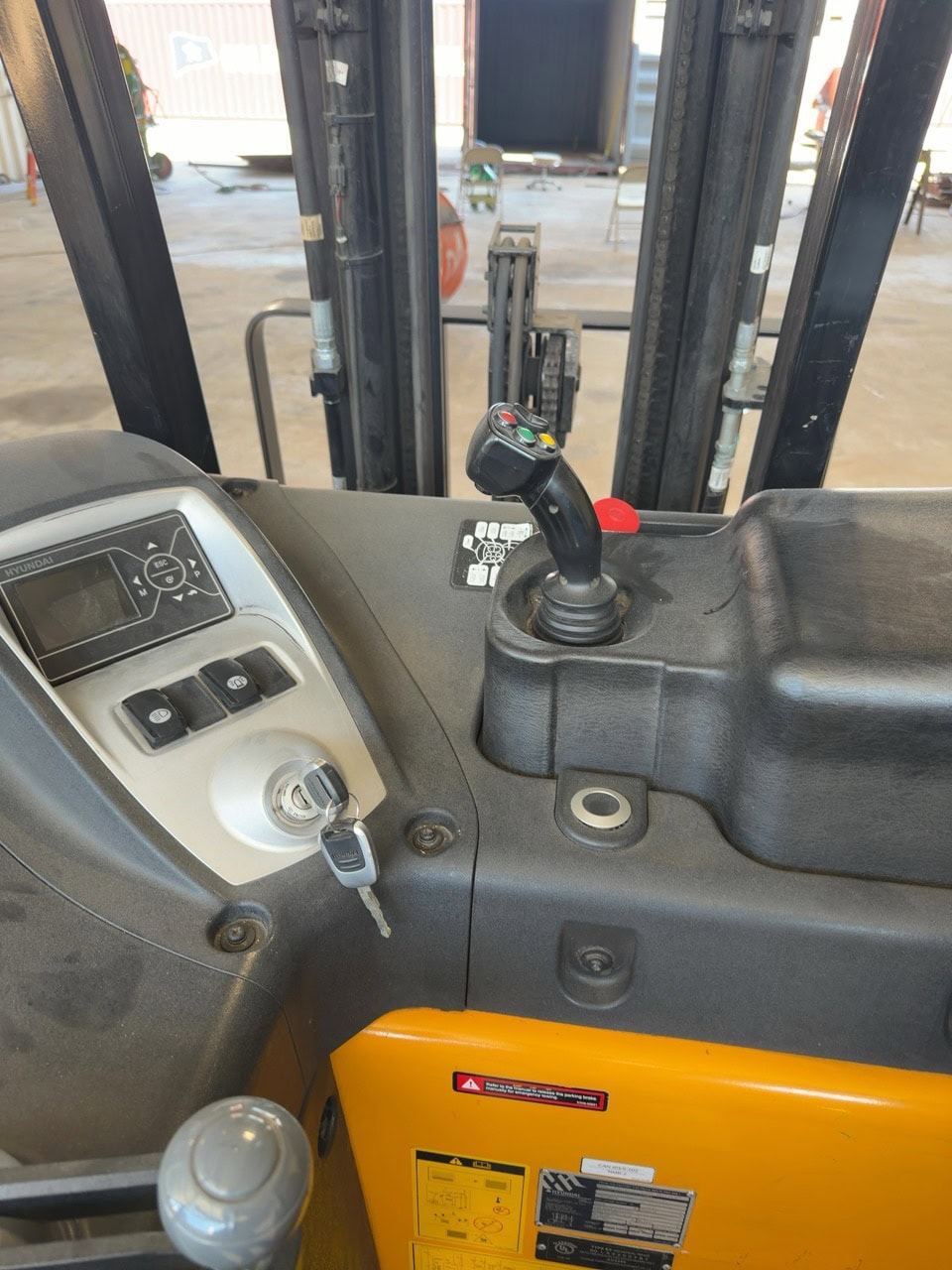 Hyundai 18BCS-9 Forklift, 2015 - Image 32