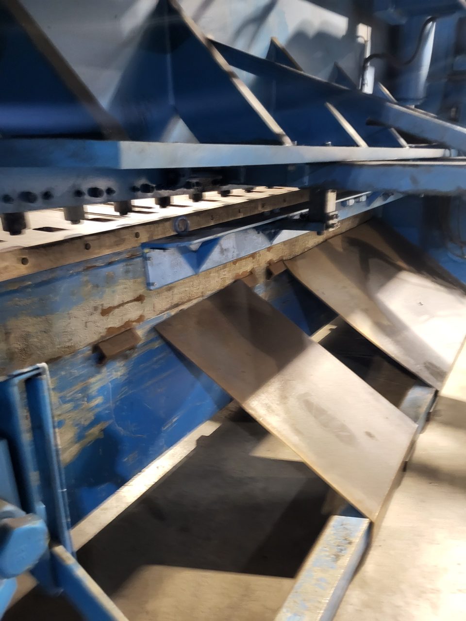 10' X 1/2" KRRAS RAS 3013 Hydraulic Shear, 2008