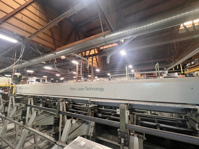 2000 Watt BLM Adige LT Fiber Tube Laser, 2011 - Bundle Loader