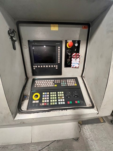 2000 Watt BLM Adige LT Fiber Tube Laser, 2011 - Bundle Loader
