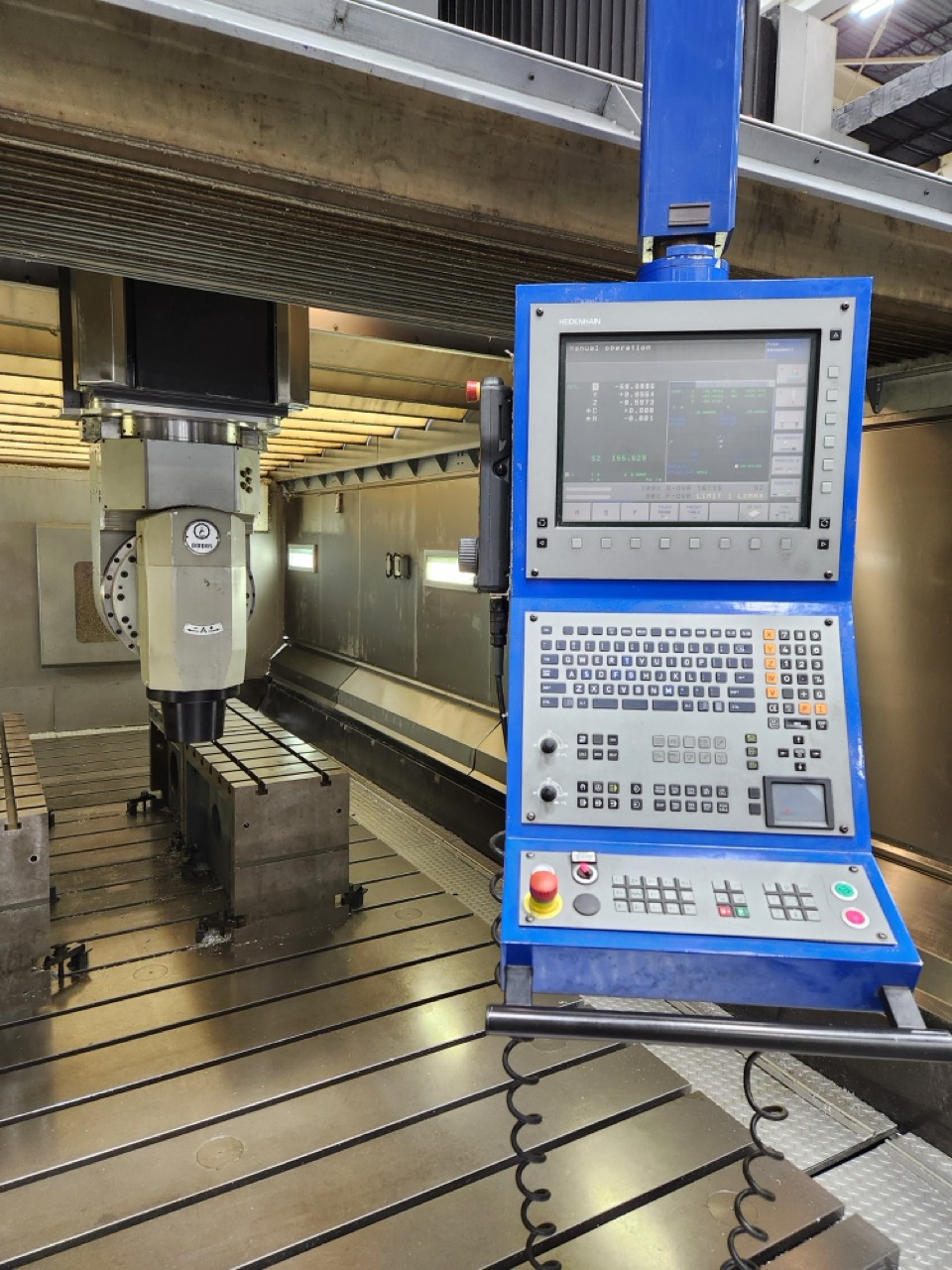 Parpas XS63 5-Axis Gantry Mill, 2011 - TSC, Renishaw Probe, Dual Chip Conveyors, 120 ATC - Image 3