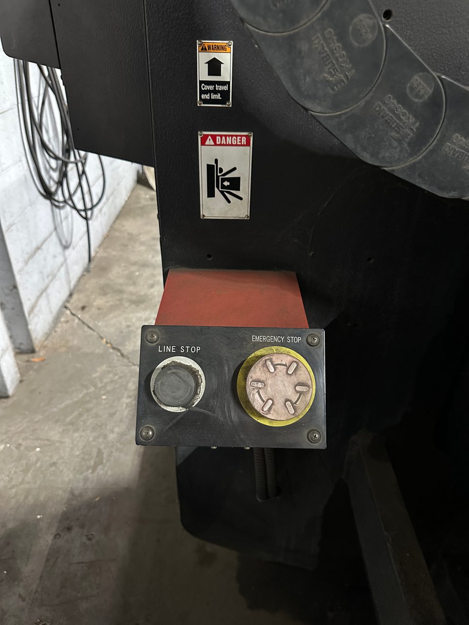 22 Ton Amada EM 2510NT CNC Turret Punch, 2004