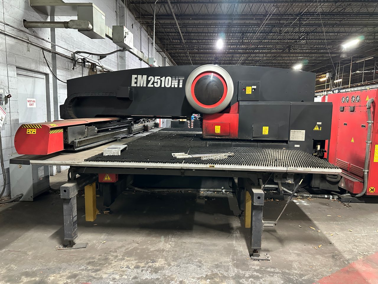 22 Ton Amada EM 2510NT CNC Turret Punch, 2004
