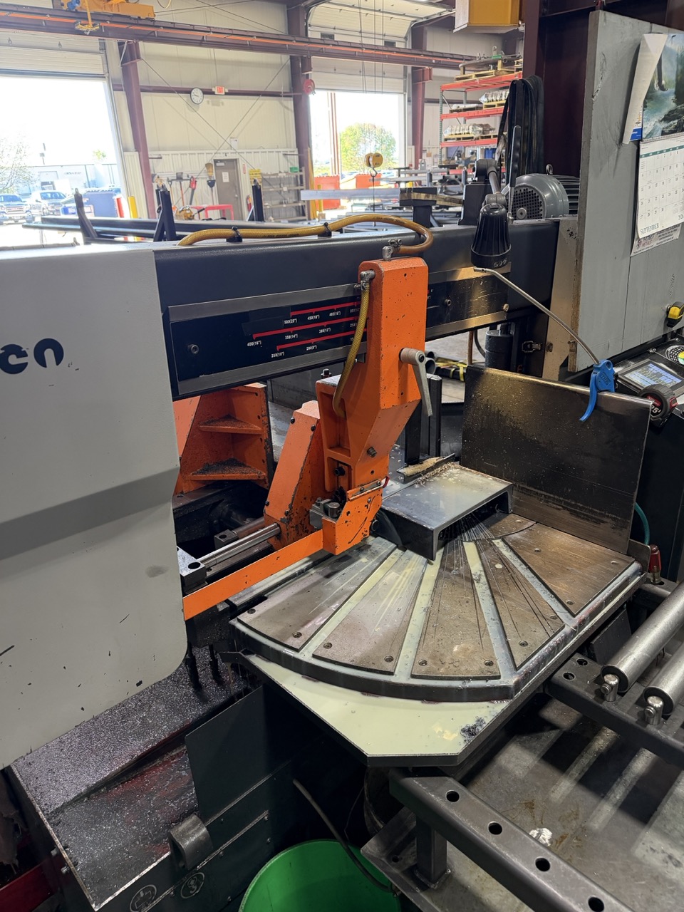 20" x 12.9" Cosen C-510MNC Horizontal Bandsaw, 2016 - Fully Automatic - Image 4