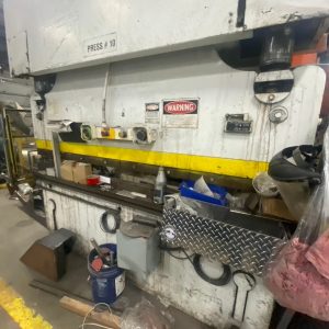 90 Ton x 8' Pacific J 135-8 Hydraulic Press Brake, 1988