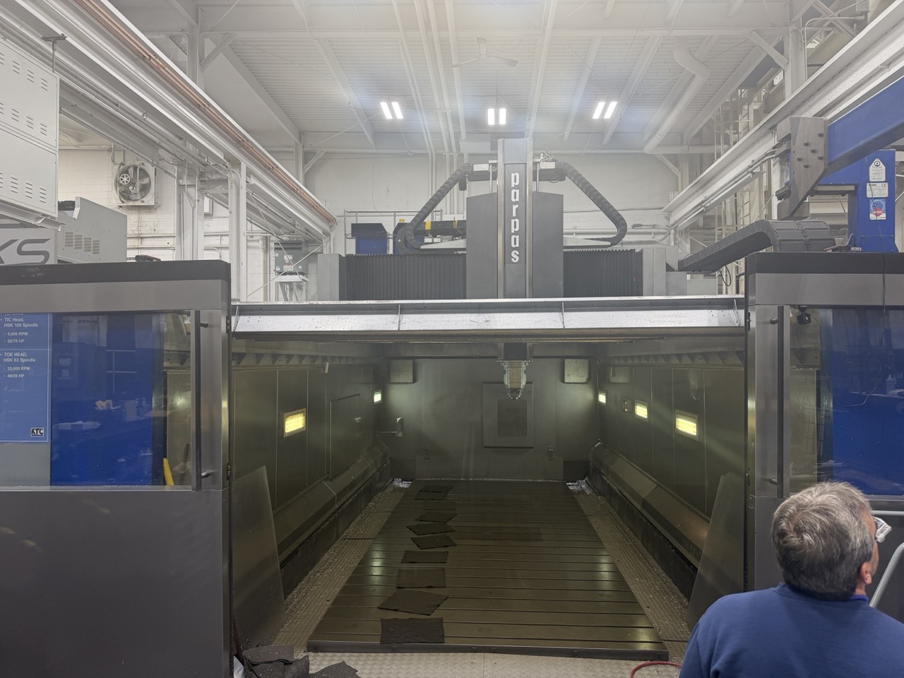 Parpas XS63 5-Axis Gantry Mill, 2011 - TSC, Renishaw Probe, Dual Chip Conveyors, 120 ATC - Image 11
