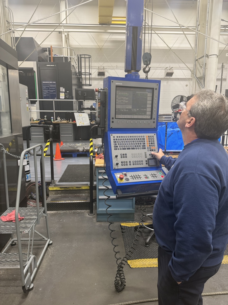 Parpas XS63 5-Axis Gantry Mill, 2011 - TSC, Renishaw Probe, Dual Chip Conveyors, 120 ATC - Image 13
