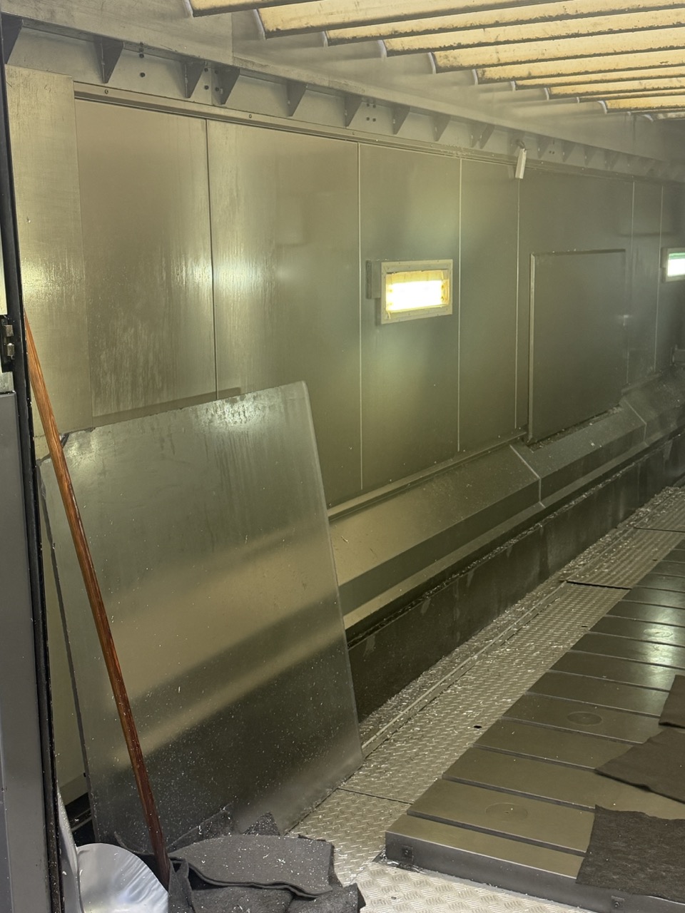 Parpas XS63 5-Axis Gantry Mill, 2011 - TSC, Renishaw Probe, Dual Chip Conveyors, 120 ATC - Image 14