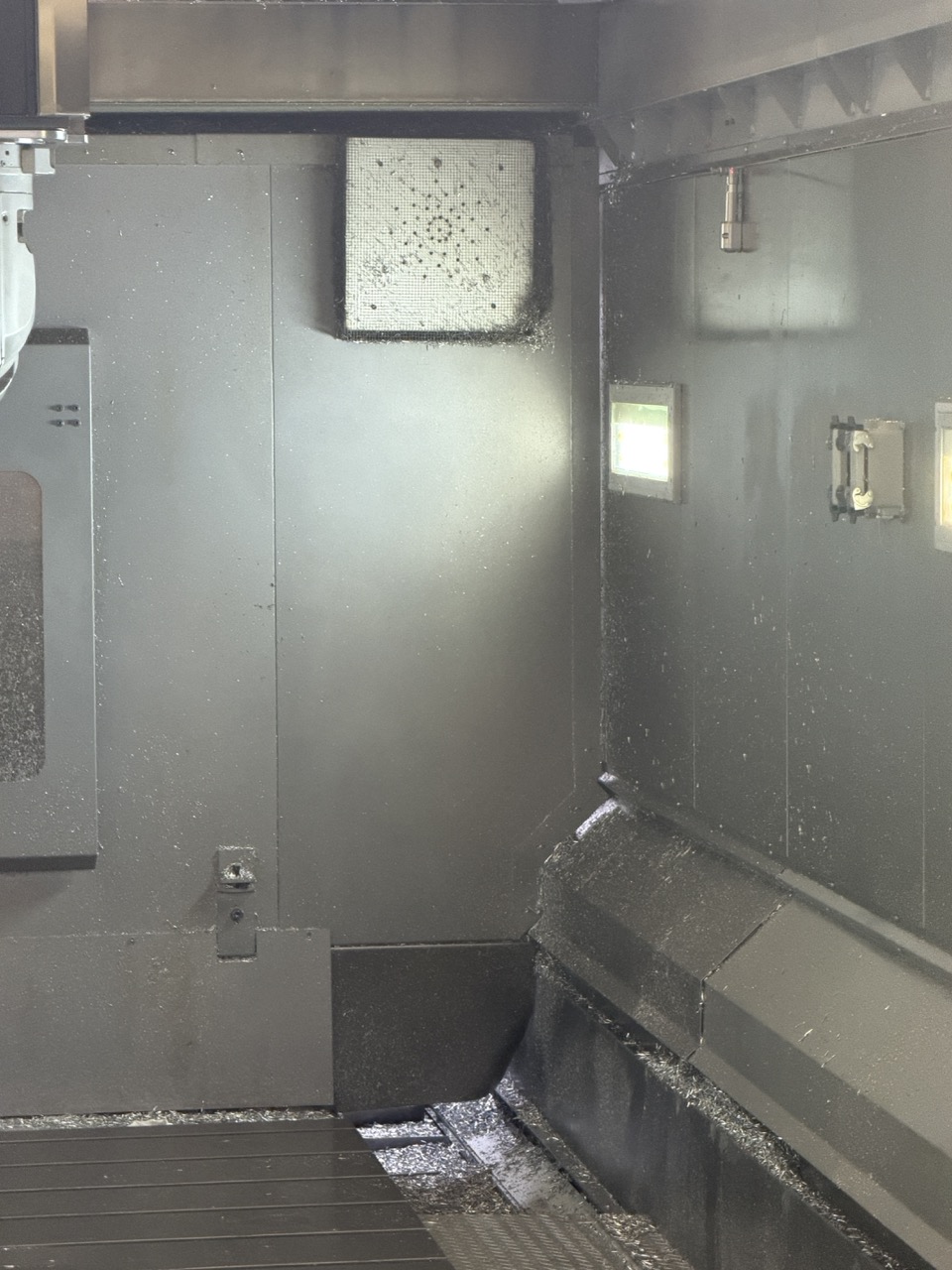Parpas XS63 5-Axis Gantry Mill, 2011 - TSC, Renishaw Probe, Dual Chip Conveyors, 120 ATC - Image 16