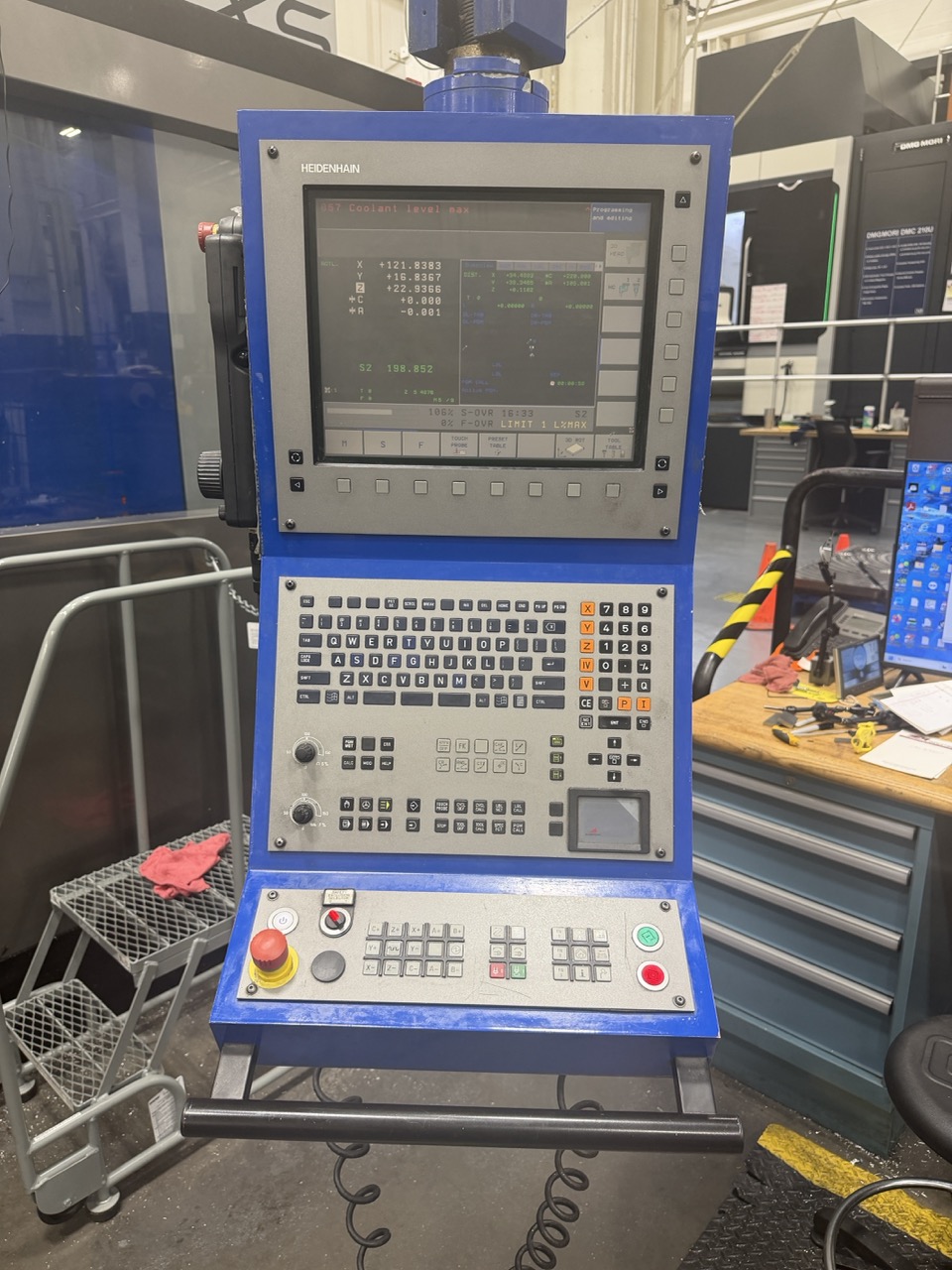Parpas XS63 5-Axis Gantry Mill, 2011 - TSC, Renishaw Probe, Dual Chip Conveyors, 120 ATC - Image 38